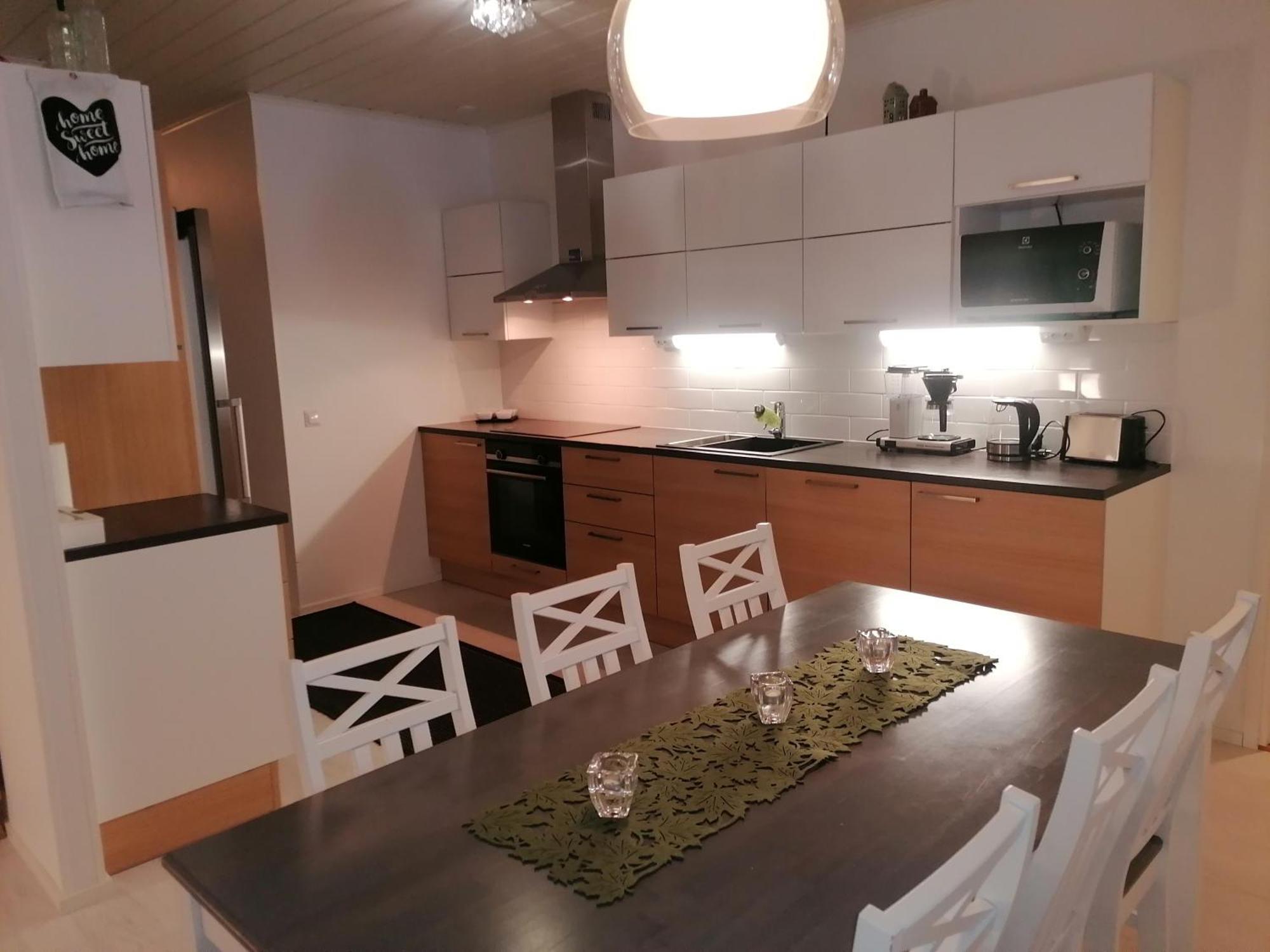 Majoituspalvelu Nurmi Apartment Oksapolku 2 B Deluxe Huoneisto 103M2 Raahe Buitenkant foto